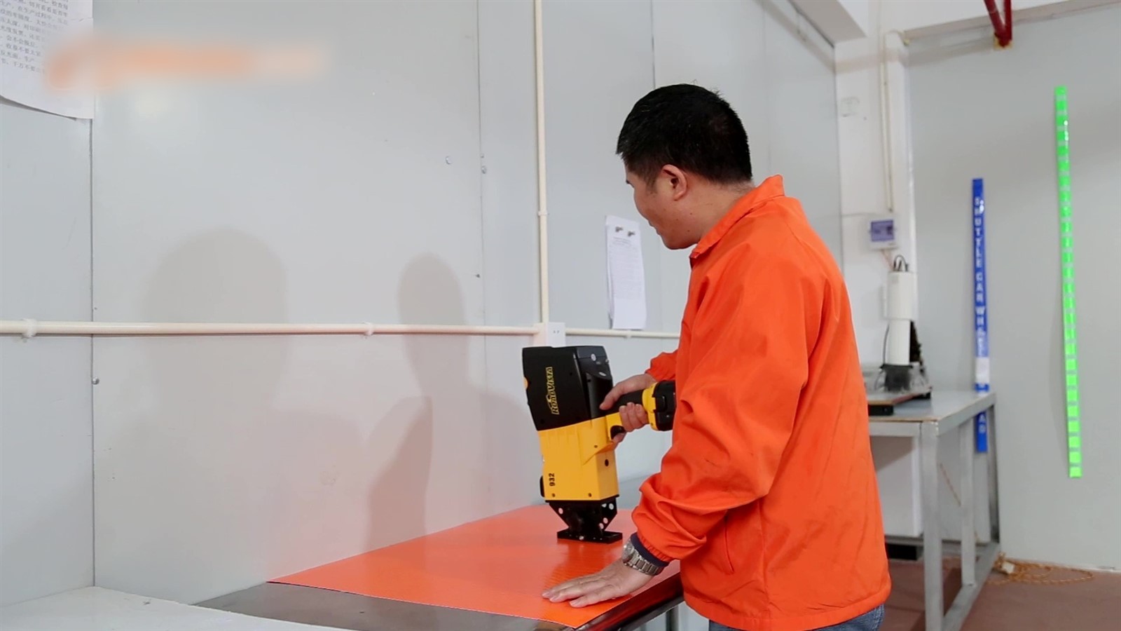 Retroreflectivity Testing with RoadVista 932 Retroreflectivity Testing with RoadVista 932